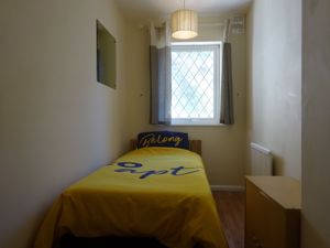 Bedroom- click for photo gallery
